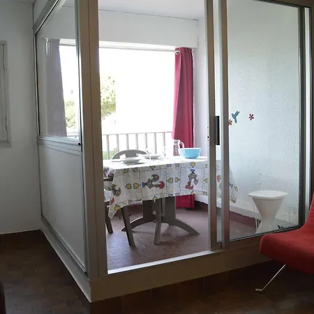 Renove Avec Piscine, Loggia Et Parking - 600m De La Et 200m Du Port - Fr-1-249-357 Apartment Agde